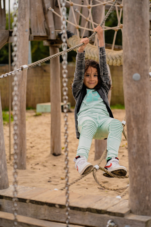 4President Perry black