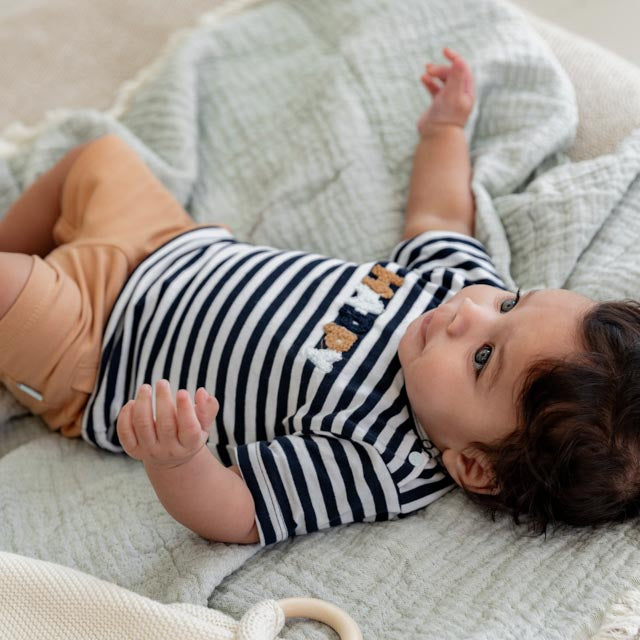 Dirkje navy happy baby set - t-shirt en korte broek