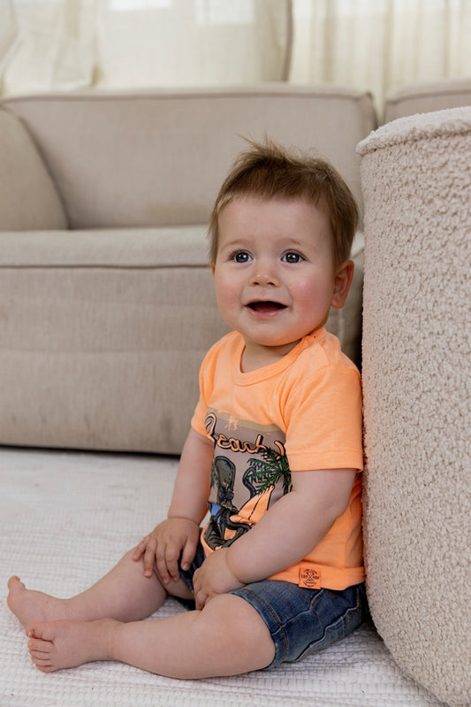 Dirkje beach surfing t-shirt