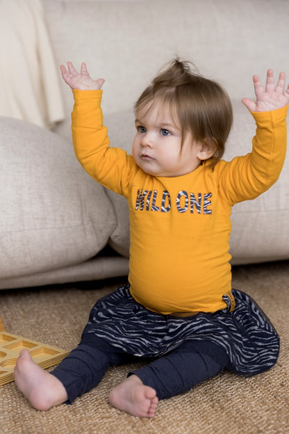 Dirkje Warm Yellow T-shirt — detailfoto 3